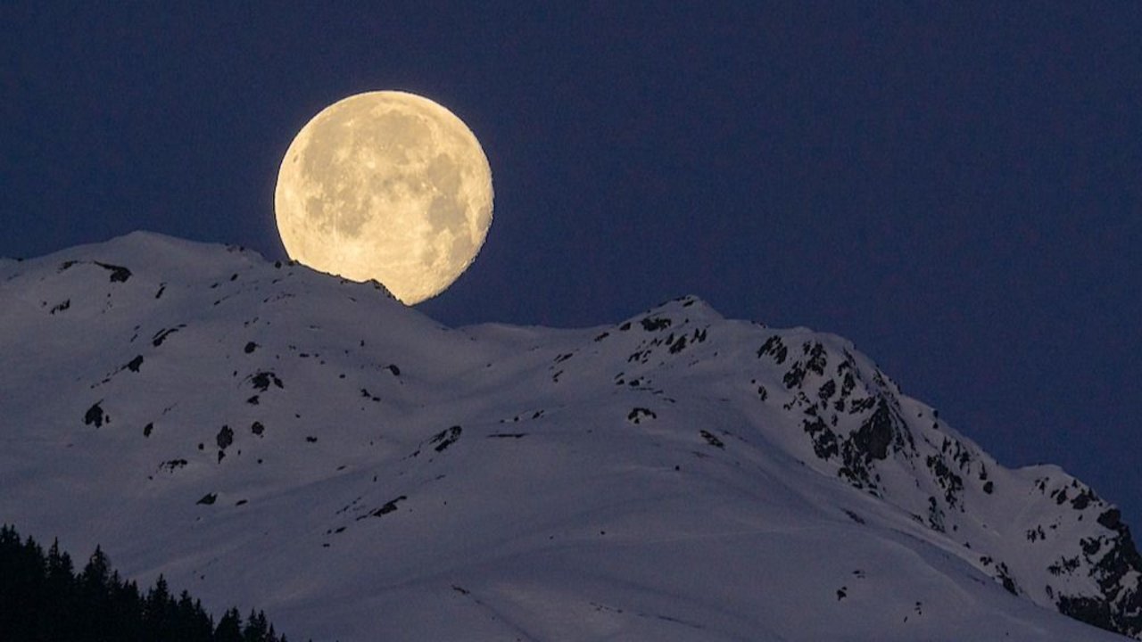 Luna de nieve 2022