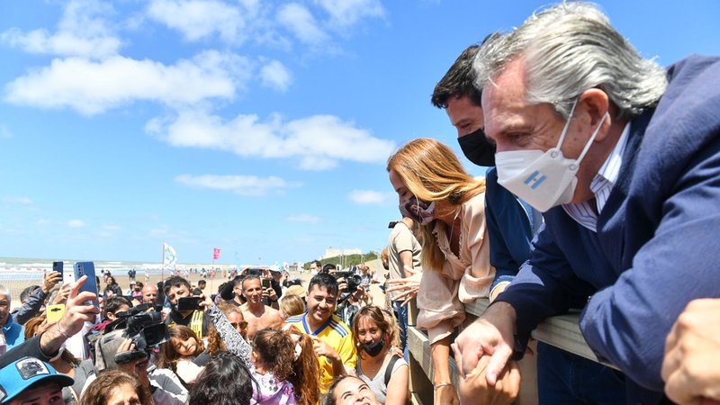Alberto Fernández celebró la temporada en La Costa: "Fue por lo que hicimos trabajando juntos"