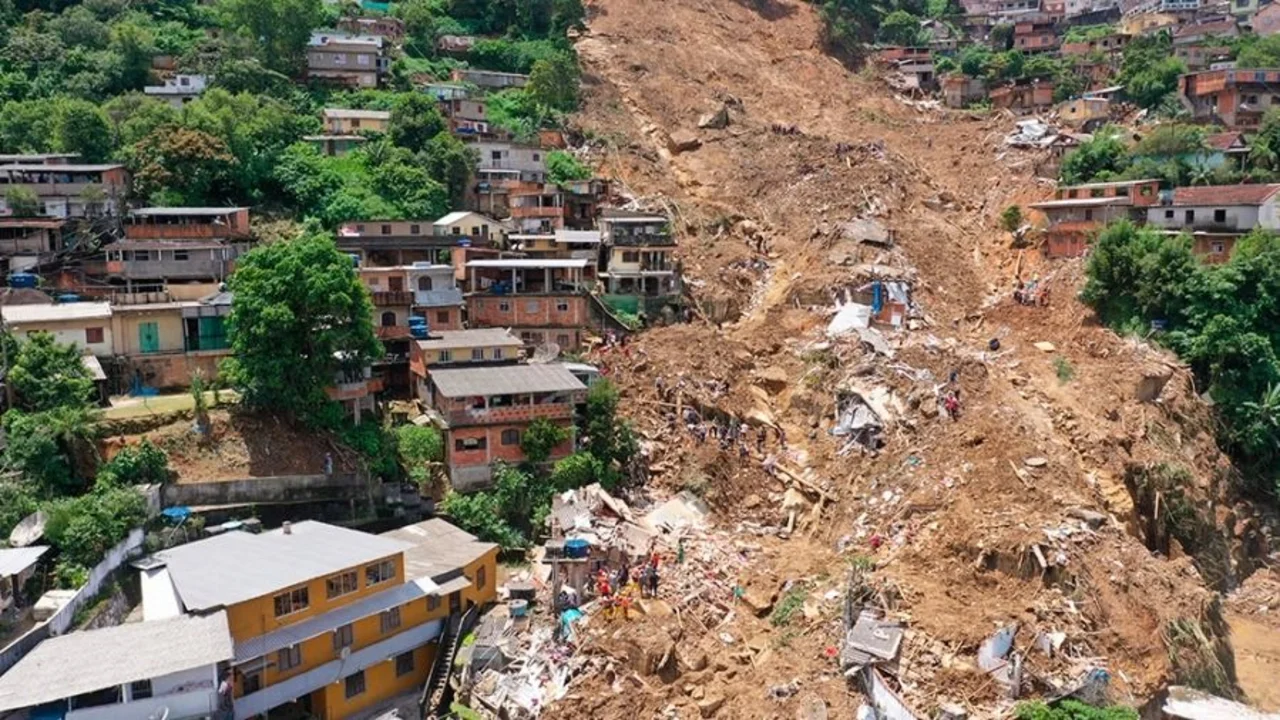 Temporal en Petrópolis