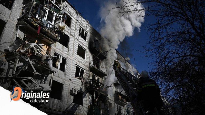 Rusia comenzó a bombardear varias ciudades de Ucrania, incluida la provincia donde está la capital, Kiev.