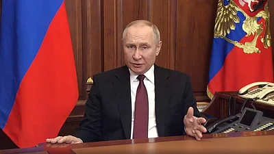 Putin ofrece la nacionalidad rusa a todos los ucranianos por decreto Putin ofrece la nacionalidad rusa a todos los ucranianos por decreto