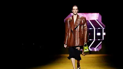 Prada celebra la "historia de las mujeres" en la Semana de la Moda de Milán Prada celebra la "historia de las mujeres" en la Semana de la Moda de Milán