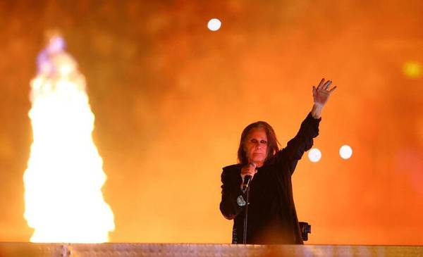 Adiós Ozzy: un repaso por los mejores discos del rey del metal según la <b>Inteligencia Artificial</b> thumbnail