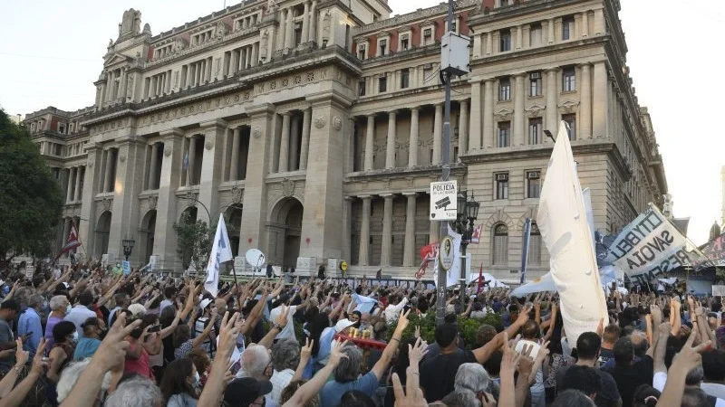 Marcha contra la Corte Suprema. 