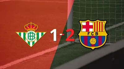 Barcelona ganó por 2-1 en su visita a Betis Barcelona ganó por 2-1 en su visita a Betis