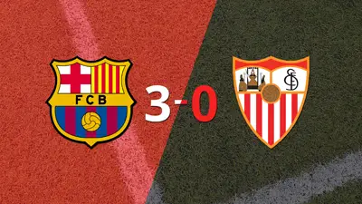 Sevilla se fue goleado 3-0 en su visita a Barcelona Sevilla se fue goleado 3-0 en su visita a Barcelona