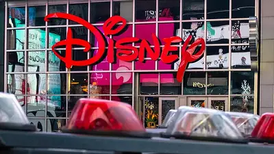 Servicio de Disney en Hong Kong elimina episodio de "Los Simpson" con referencia a "trabajo forzado" Servicio de Disney en Hong Kong elimina episodio de "Los Simpson" con referencia a "trabajo forzado"