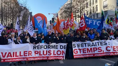 Más de dos millones de personas marcharon contra la reforma jubilatoria de Macron Más de dos millones de personas marcharon contra la reforma jubilatoria de Macron
