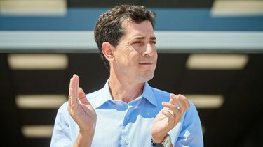 El informe interno de campaña que entusiasma al equipo de Wado de Pedro