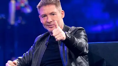 Adrián Suar fue pareja de dos famosas actrices. Adrián Suar fue pareja de dos famosas actrices.