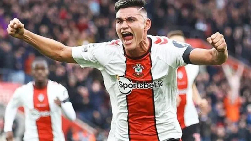 Carlos Alcaraz, Premier League, Southampton, Wolverhampton.