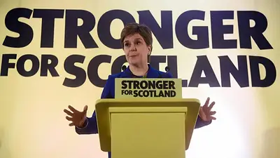 Renunció la primera ministra de Escocia Renunció la primera ministra de Escocia