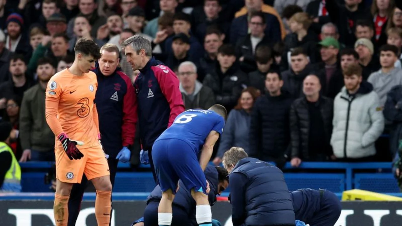 Azpilicueta, capitán del Chelsea, recibe el alta hospitalaria tras una conmoción cerebral