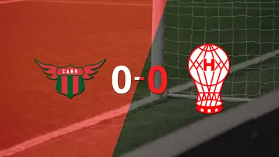 Con un empate 0 a 0, Boston River y Huracán definen todo en el partido de vuelta Con un empate 0 a 0, Boston River y Huracán definen todo en el partido de vuelta