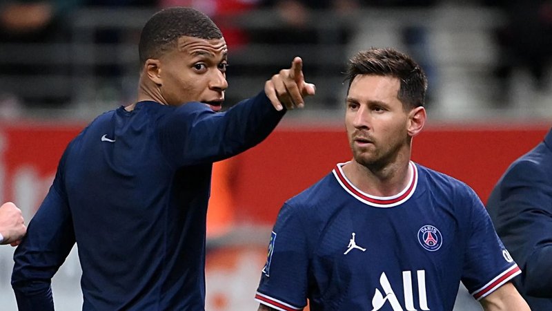 Kylian Mbappé, Lionel Messi, redes sociales, fútbol, deportes