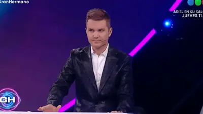 Un familiar denunció a Del Moro en vivo y estalló la tribuna: "Estamos enojados"+ Un familiar denunció a Del Moro en vivo y estalló la tribuna: "Estamos enojados"+