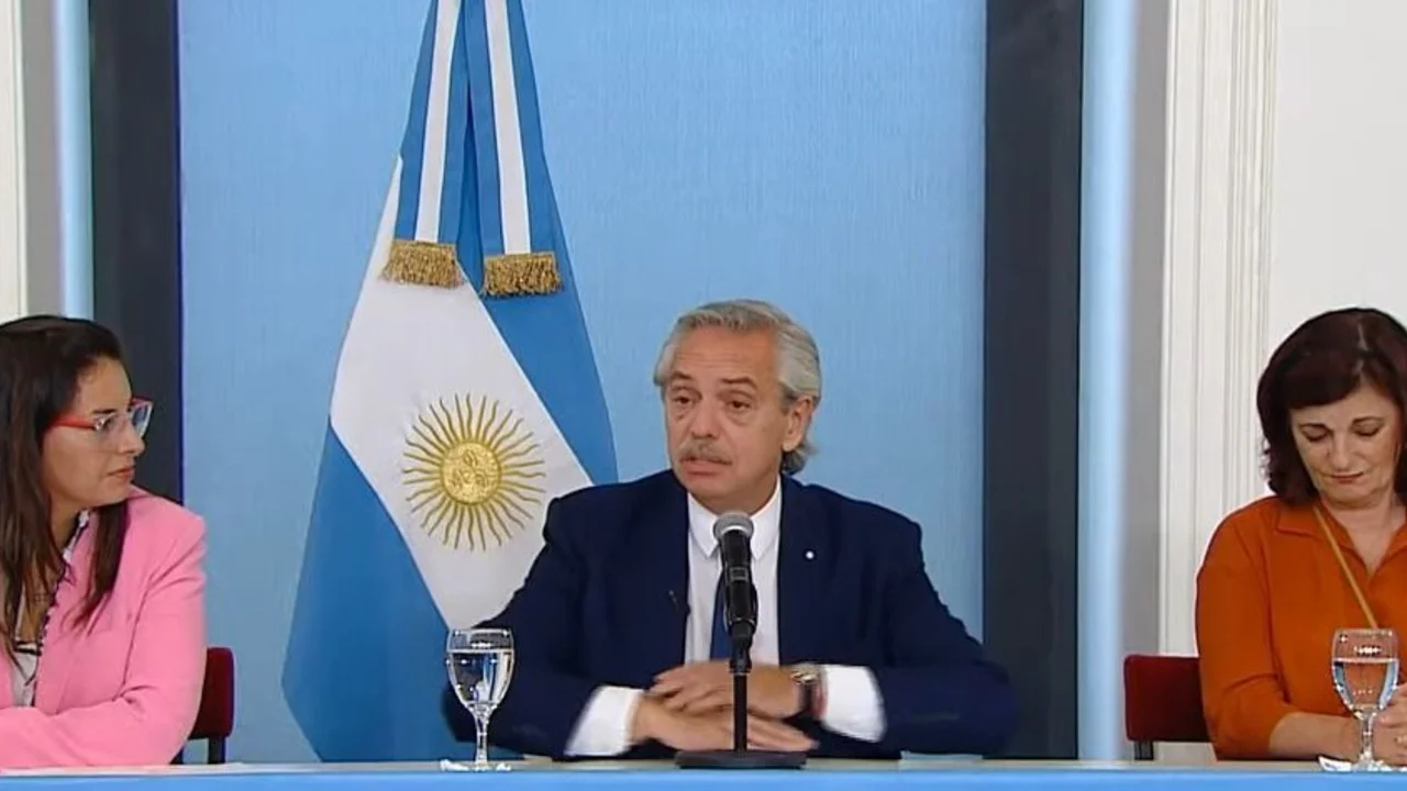 Alberto dijo que ocho de cada diez beneficiarias del Registradas consiguieron el empleo