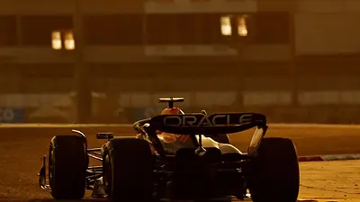 "Checo" Pérez pone a Red Bull en la cima de los ensayos de pretemporada de Fórmula 1 "Checo" Pérez pone a Red Bull en la cima de los ensayos de pretemporada de Fórmula 1