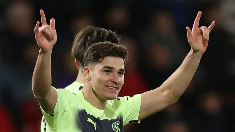 Julián Álvarez Manchester City 