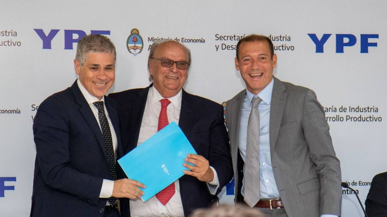 Gobierno lanza línea de financiamiento para pymes petroleras neuquinas