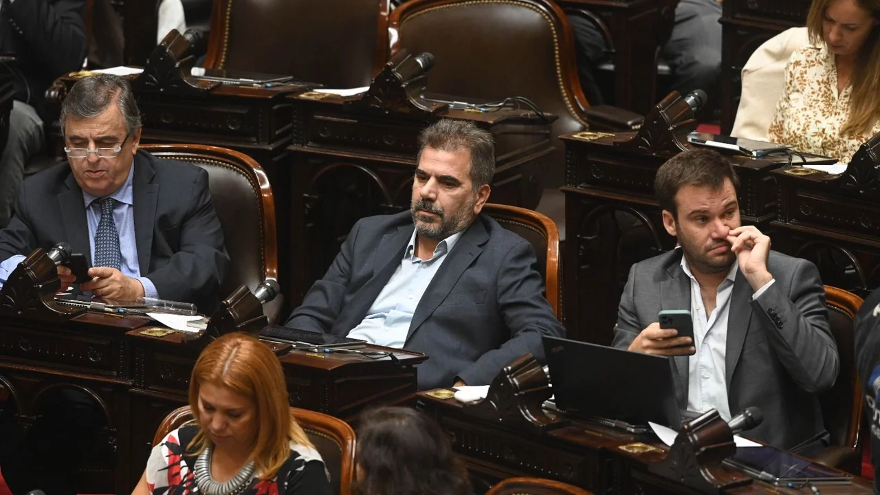 Con la excusa del balotaje, diputados del PRO presentaron un proyecto para trasladar el feriado del 20 de noviembre