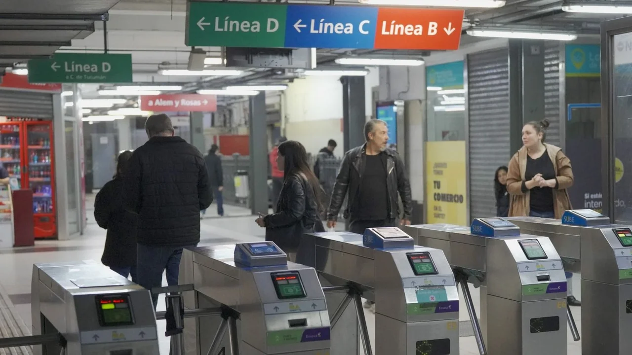 ALERTA por cambios en el Subte: reabre una estación de la D y cierra una de la B