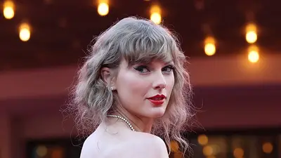 Taylor Swift busca un récord para álbum del año en unos Grammy centrados en la mujer Taylor Swift busca un récord para álbum del año en unos Grammy centrados en la mujer