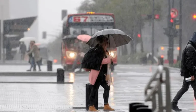 Hasta cuándo hay lluvias y tormentas en Buenos Aires: el pronóstico del  clima | El Destape