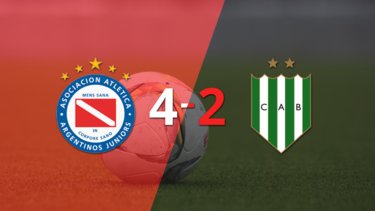 Alan Lescano sentenció el triunfo de Argentinos Juniors ante Banfield con doblete 