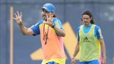 Cambios en Boca: la fuerte decisión de Martínez con una figura
