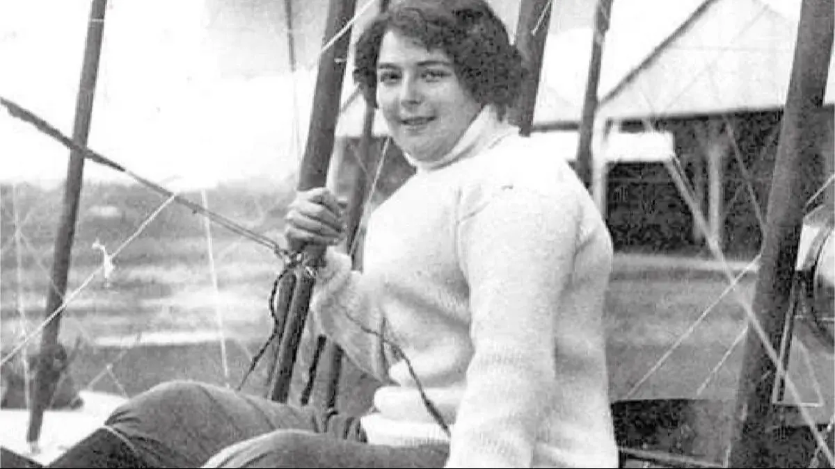 Amalia Cecilia Figueredo fue la primera piloto mujer del país 