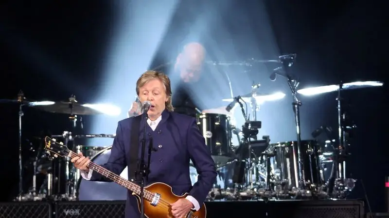 Encuentran el bajo robado a Paul McCartney después de 51 años