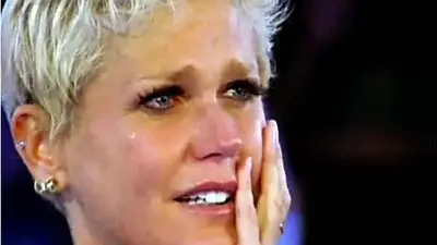 El triste adiós que Xuxa que entristece al espectáculo. El triste adiós que Xuxa que entristece al espectáculo.