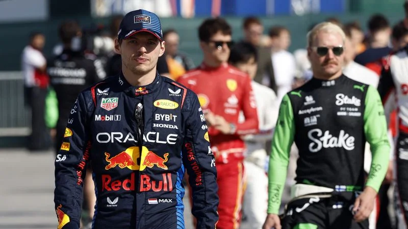 Verstappen vuelve a mandar en el inicio de los entrenamientos de F1 en Baréin