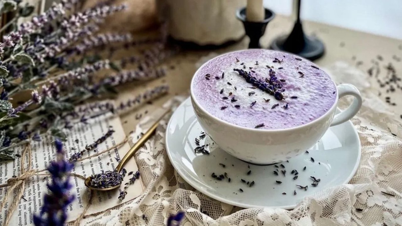 Latte de lavanda