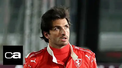 Sainz y Ferrari marcan el ritmo de las pruebas de F1 tras incidente con tapa de drenaje Sainz y Ferrari marcan el ritmo de las pruebas de F1 tras incidente con tapa de drenaje