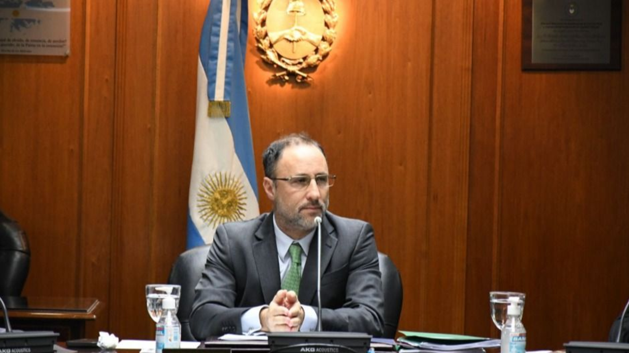 Renunció Diego Marías, vinculado a Mauricio Macri, como interventor de los medios públicos 