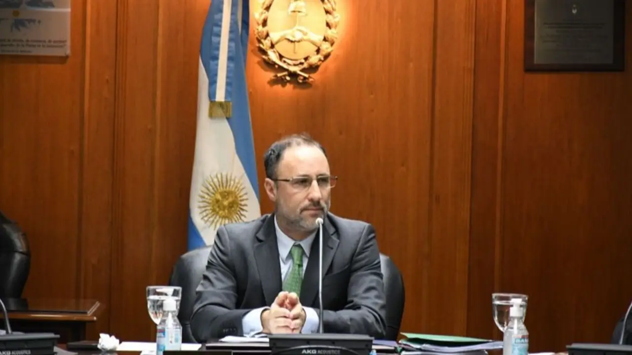 Renunció Diego Marías, vinculado a Mauricio Macri, como interventor de los medios públicos 