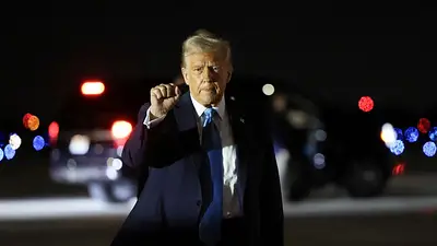 Trump dice que estadounidenses podrían sufrir con guerra comercial con México, Canadá y China Trump dice que estadounidenses podrían sufrir con guerra comercial con México, Canadá y China