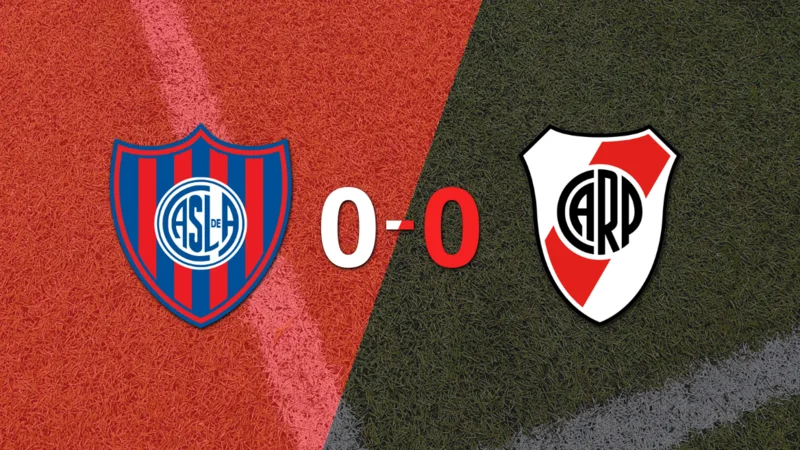 San Lorenzo y River Plate no se sacaron ventaja y terminaron sin goles