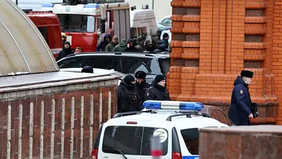 Una bomba mata al menos a una persona en un edificio de apartamentos de lujo de Moscú Una bomba mata al menos a una persona en un edificio de apartamentos de lujo de Moscú