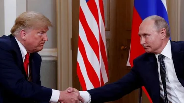 Arabia Saudí y EAU, posibles sedes de la cumbre entre Trump y Putin, según dos fuentes rusas