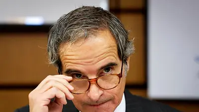 El jefe del OIEA advierte en Kiev del riesgo nuclear por los ataques a la red ucraniana El jefe del OIEA advierte en Kiev del riesgo nuclear por los ataques a la red ucraniana
