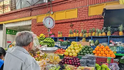 Equipo técnico del Banco Central de Colombia revisa al alza pronóstico de inflación Equipo técnico del Banco Central de Colombia revisa al alza pronóstico de inflación