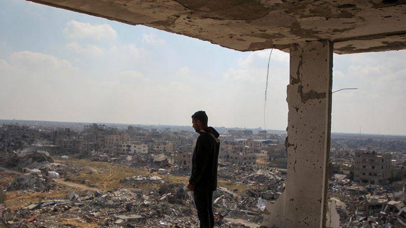 Siguen encontrando cadáveres: los palestinos muertos en Gaza superan los 48.000 Siguen encontrando cadáveres: los palestinos muertos en Gaza superan los 48.000