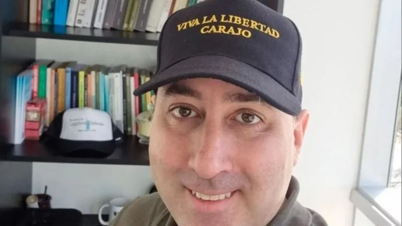 Asesor de Milei reveló lo que piensa sobre los católicos: "Pedófilos"