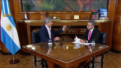 Las farsas de Caputo con Majul: el editorial de Roberto Navarro Las farsas de Caputo con Majul: el editorial de Roberto Navarro