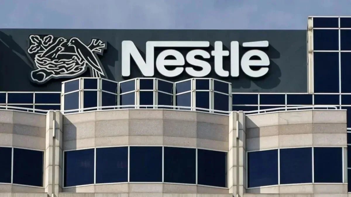 Fábrica de Nestlé frena su producción en medio de la crisis de Milei