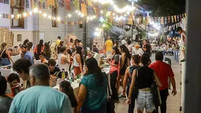 Orgullo local: comenzó una nueva edición del MIC, la particular feria que reúne lo mejor de la cultura riojana Orgullo local: comenzó una nueva edición del MIC, la particular feria que reúne lo mejor de la cultura riojana