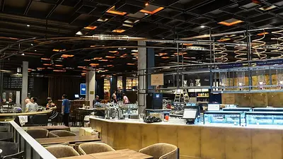 Café La París. Café La París.